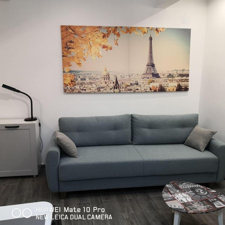Bibi'S Apartment Belgrad Dış mekan fotoğraf