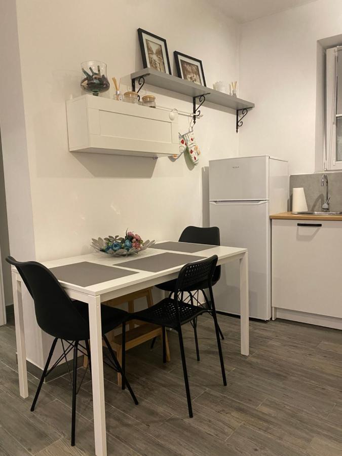 Bibi'S Apartment Belgrad Dış mekan fotoğraf